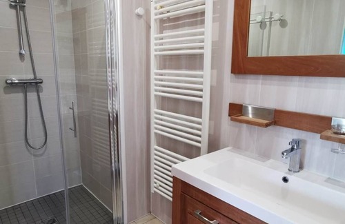 Ambon Ski Chalet | Gite: cottage "Le Four à pains"