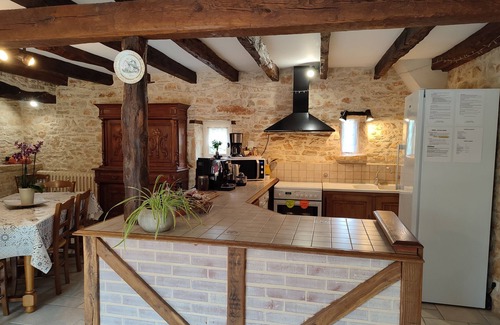 Nadaillac House | Gite DE Charme Avec Piscine, Discotheque ET Complexe Sportif