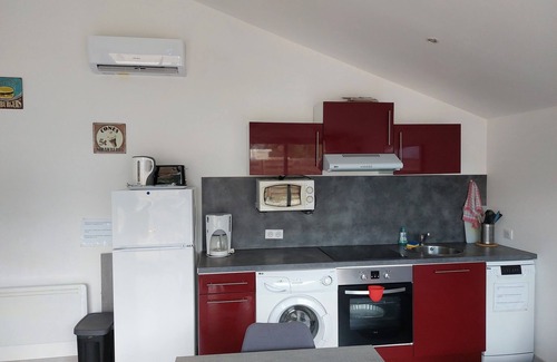 Belin-Beliet House | Gite de Charme Dans Grange Rénovée!