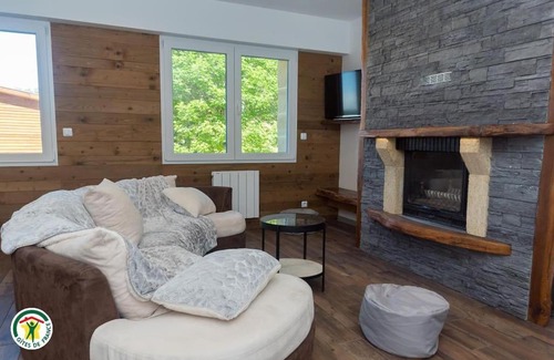 Presles House | Gite de france 4 épis. 13 pers vercors-coulmes