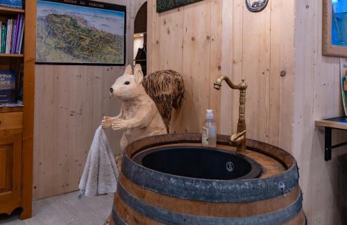 Vassieux-en-Vercors Apartment | Gite de groupe - Les Carlines