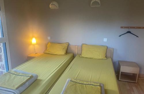 Saint-Brieuc-de-Mauron House | Gite de la ville aux oies