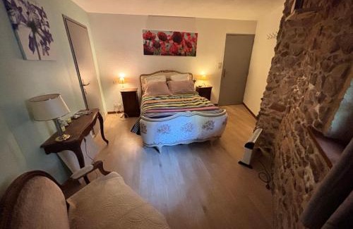 Cuinzier House | Gite de la Réserve