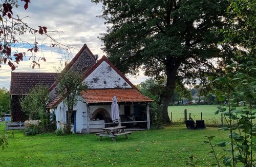 Trezelles Cottage | Gîte Ella - 20 min from Le Pal park - Dog welcome - Small family campsite