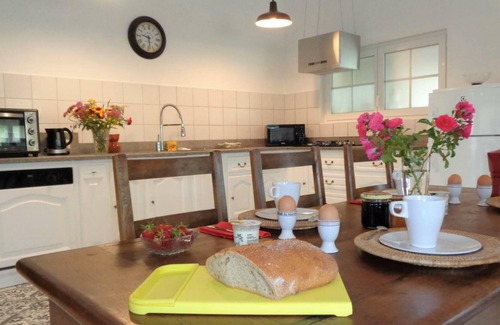 Farnay Cottage | Gite Farnay, 2 bedrooms, 4 persons