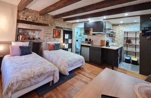 Flin Apartment | Gite Flin, studio flat, 2 persons
