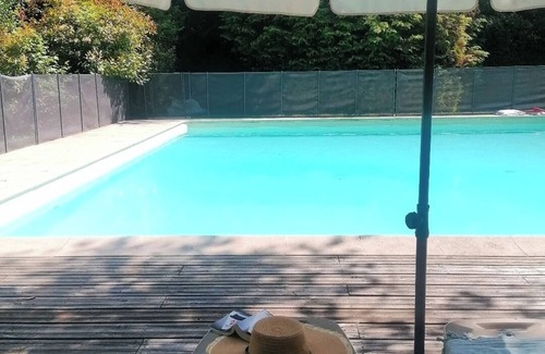 La Fouillade House | Gîte for 12 to 20 people with private pool, in Aveyron 🌿