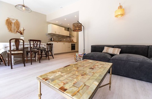 Autrans Cottage | Gîte with panoramic view of the Vercors plateau