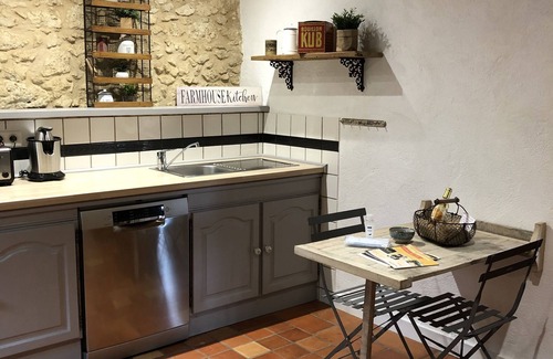 Villefranche-de-Lonchat House | Gîte in Périgord in the heart of the vineyards - with swimming pool