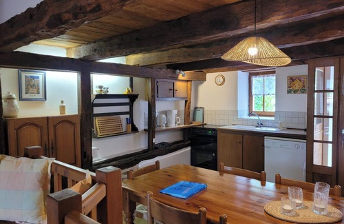 Saint-Saud-Lacoussiere House | Gite La Cave; stylish and comfortable countryside house