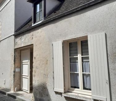 Senlis Apartment | Gite La folie de Séraphine