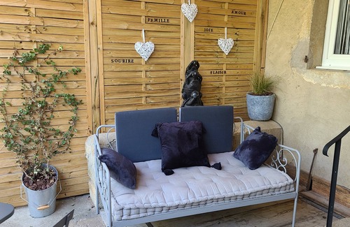 Meillonnas House | Gite la Giroflée