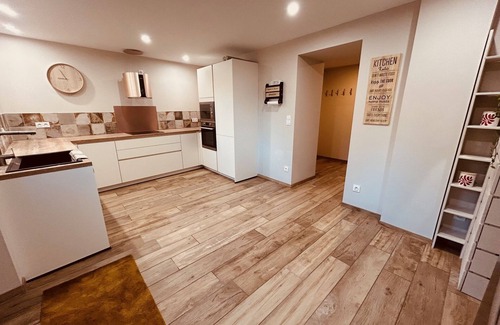 Montolieu House | Gite la Maison du Vigneron with 3 bedrooms