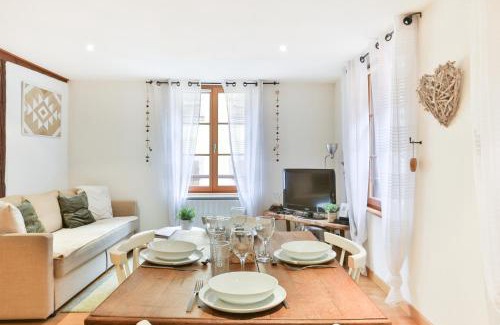 Kaysersberg-Vignoble Apartment | Gite "La Maison Jaune" à Kaysersberg avec garage