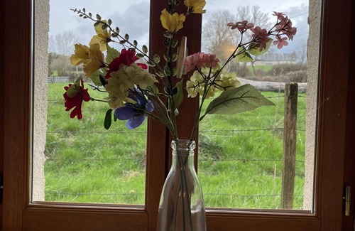 Vicq House | Gite Le Buget - ideal for families, 3 bedrooms, sleeps 8