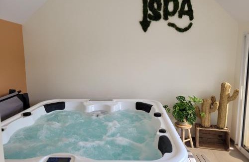 Saint-Remy-la-Varenne House | Gite le Maoza