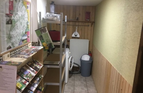 Vaux-sur-Sure Apartment | Gîte Les 7 Frênes-The warmth of wood and stone for an authentic stay