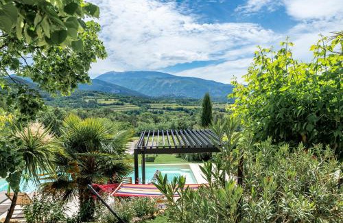 Merindol-les-Oliviers House | Gite Les Aiguillans