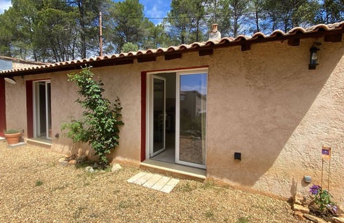 Entrecasteaux House | Gîte les Aleps Provence verte Enchanted refuge in the heart of the forest