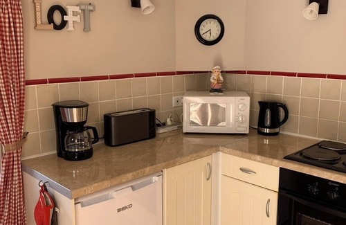 Le Champ-Saint-Pere House | GITE LES CIGOGNES