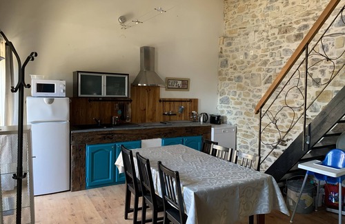 Saint-Alban-sous-Sampzon Cottage | Gite "Les Magnans" in Grospierres near Vallon bridge of arc in Ardeche