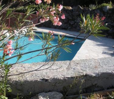 Mandagout House | Gite Mas Des Combes