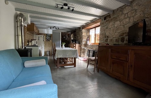 Burzet Cottage | Gîte with character in local stone, very quiet location, beautiful surroundings