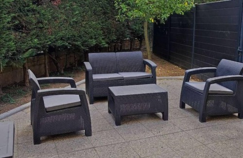 Saint-Come-d'Olt House | Gîte with exterior