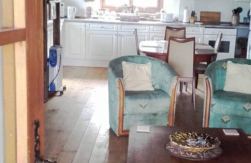 Camors Ski Chalet | Gites de Camors - Cider Press Sleeps 4/5 (2 Bedrooms)