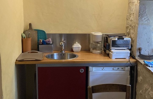 Pern Apartment | Gites Oleandre and Lavande at Chateau FABRE VIEUX