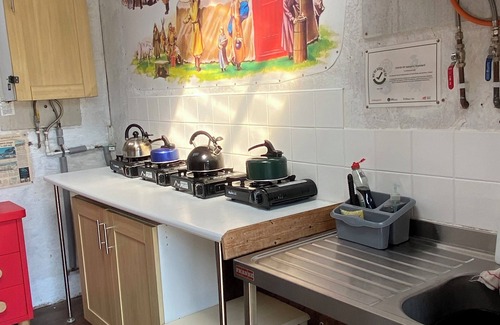 Totnes RV Rental | Glamping in a Mongolian yurt or shepherds hut in rural location in South Devon.