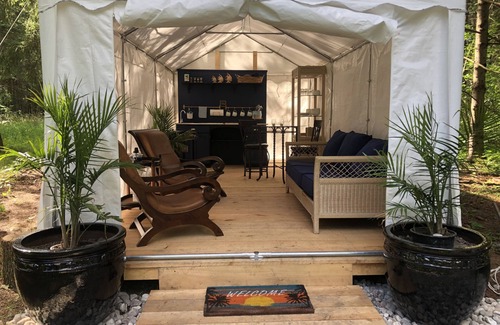 Plantagenet RV Rental | Glamping in the Captain’s Quarters!