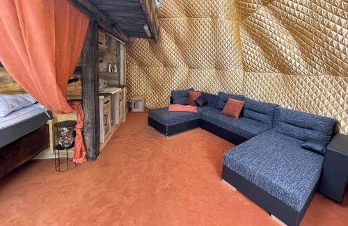 Horni Podluzi Cabin | Glamping Jedlova Sleeps 6 With Deck