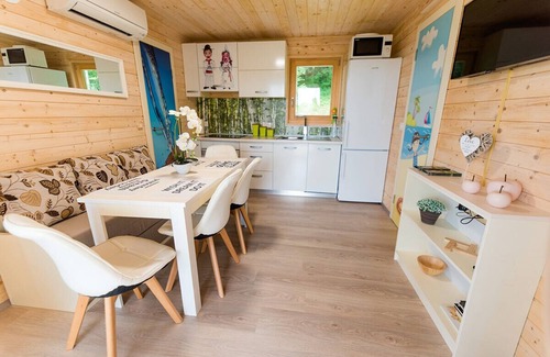Marindol House | Glamping Krone Kolpa Heaven