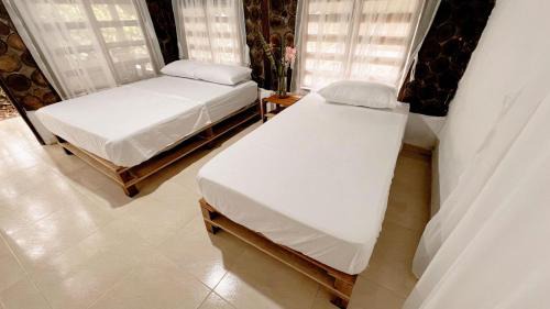 San Jose del Guaviare House | Glampyn amazonic colibri