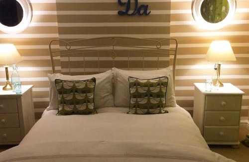 Sketty Bed & Breakfast | Glanmor Garden Apartment