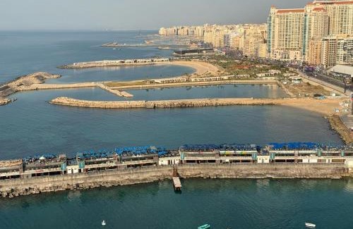 Ar-Raml 1 Apartment | Gleem sea view 1