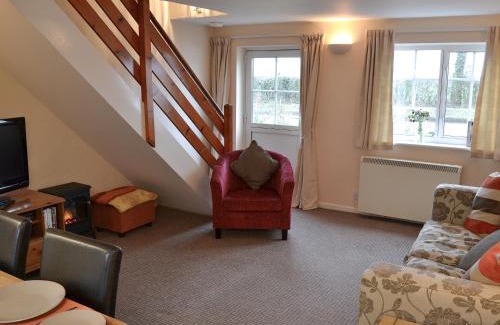 East Dereham House | Glen Cottage