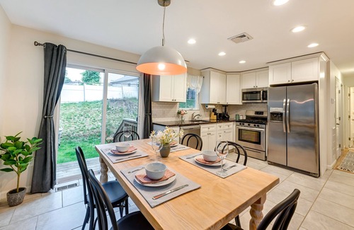 Glen Cove Apartment | Glen Cove Vacation Rental < 1 Mi to Downtown!