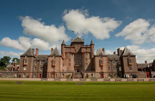 Lauder Apartment | Glenburnie at Thirlestane Castle