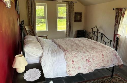 Ring of Kerry House | Glenmore Cottage - Waterville