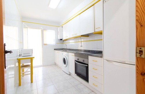 Playa de Almarda Apartment | Global Properties: Nice apartment on the beach of Corinto, Sagunto