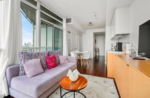 CityPlace Condo | GLOBALSTAY. Panoramic 1 Bedroom Condo in Downtown