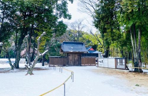 Koga Apartment | GLOCE古河 Kominka -翠sui- 築150年伝統工法 歴史と自然を感じる古民家 蕎麦屋併設