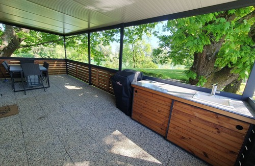 Metlika House | GM House, mobile house right next to Kolpa river