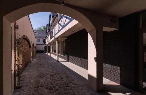 Murowana Goslina Hotel | Gościniec Kasztel u Gostla