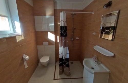 Trzciniec Hotel | Gościniec nad Dobrzycą