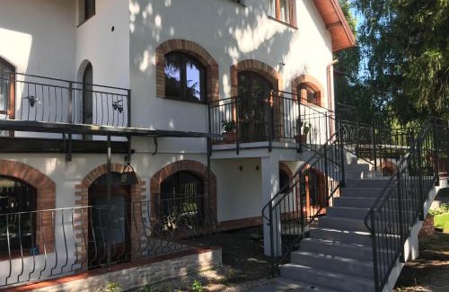 Orzysz Bed & Breakfast | Gościniec Twoje Mazury nad jeziorem Śniardwy tuż obok plaży