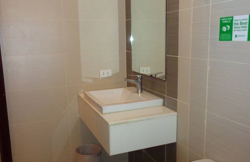 Tacloban Hotel | Go Hotels Tacloban