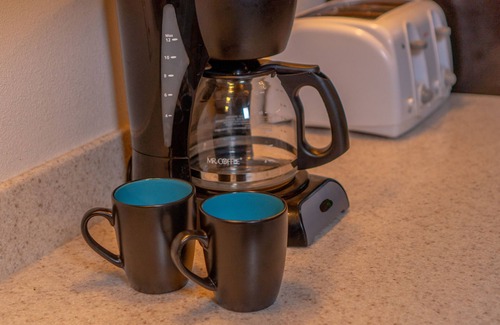 Happy Valley House | God's View on Cook Inlet in the heart of Alaska's playground.